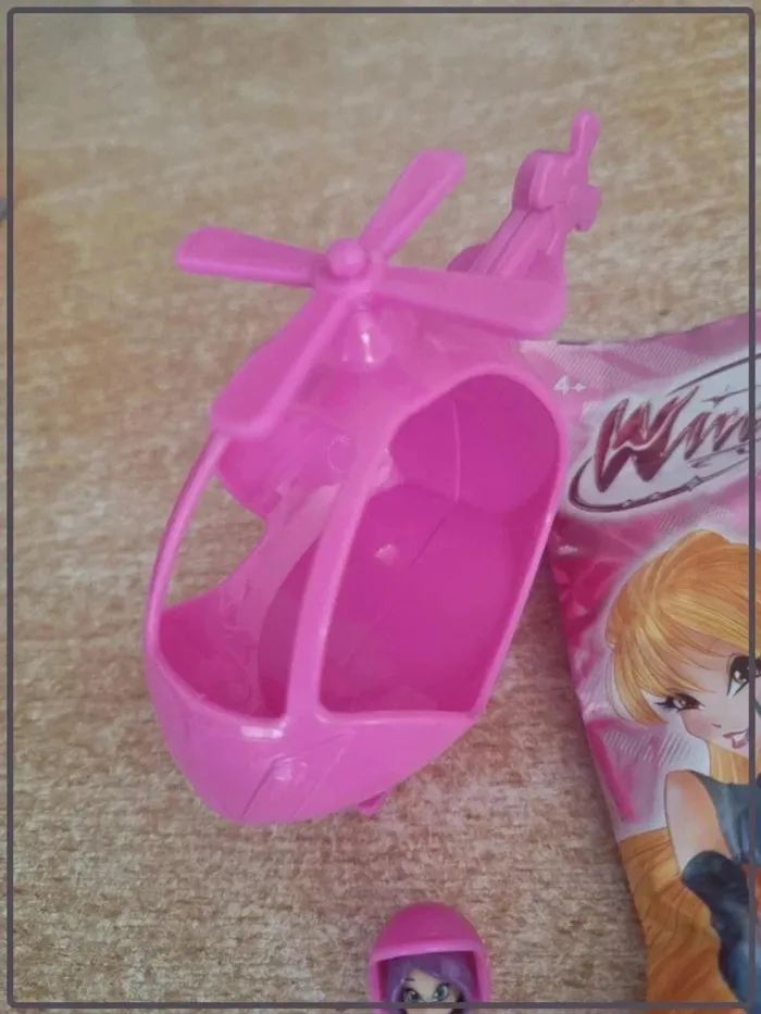 Winx club pochette surprise - photo numéro 3