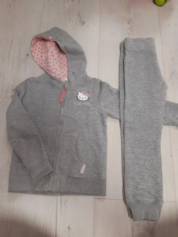 Jogging 5 ans Hello Kitty gris et rose gilet + pantalon