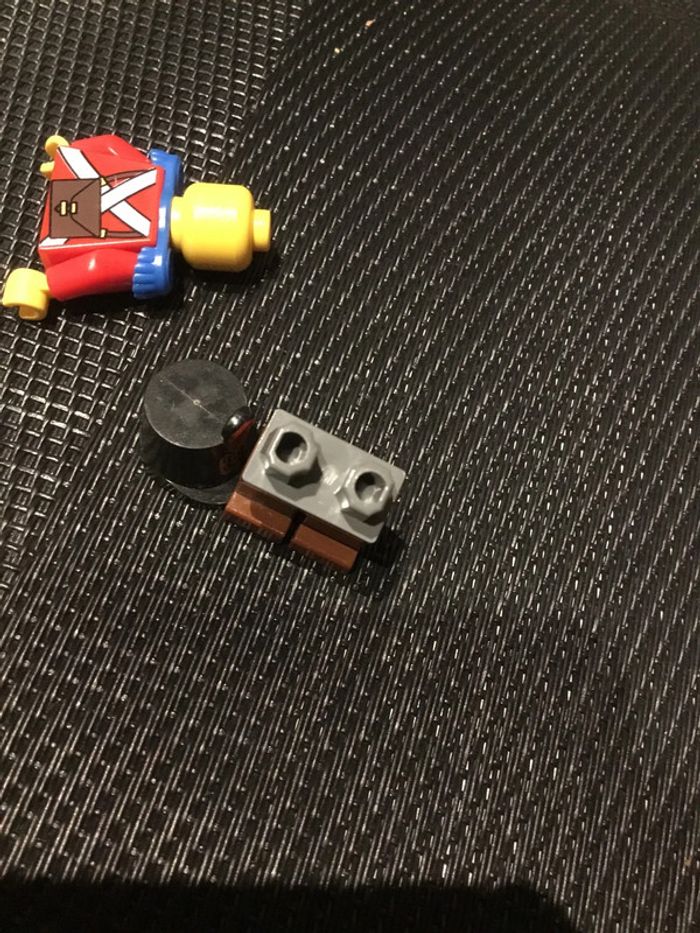Lego pirates mini figurine Garde impériale pio092 minifigure lego officiel - photo numéro 7