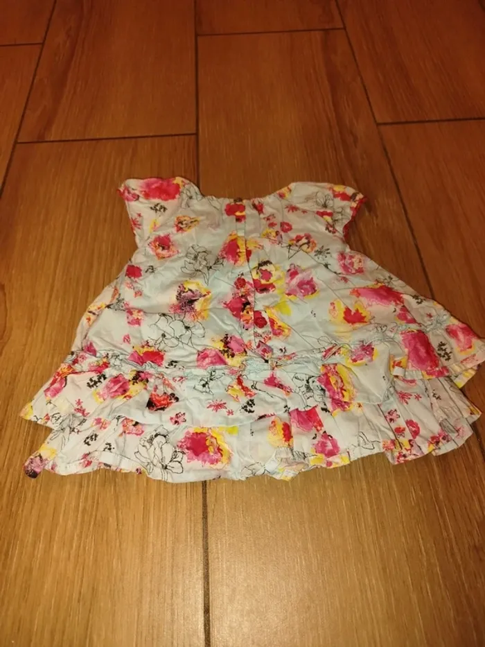 Robe bébé fille 6 mois - photo numéro 2