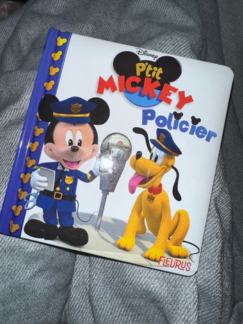 Livre p’tit Mickey Disney