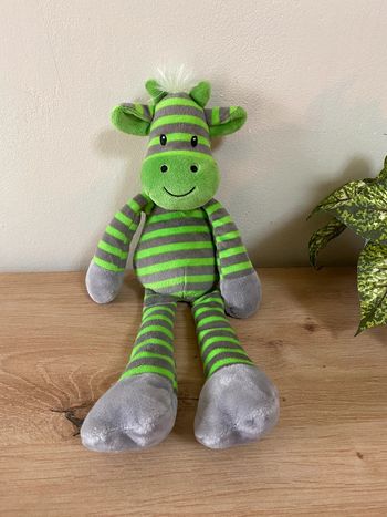 Doudou peluche âne cheval vert fluo rayé gris carrefour cmp