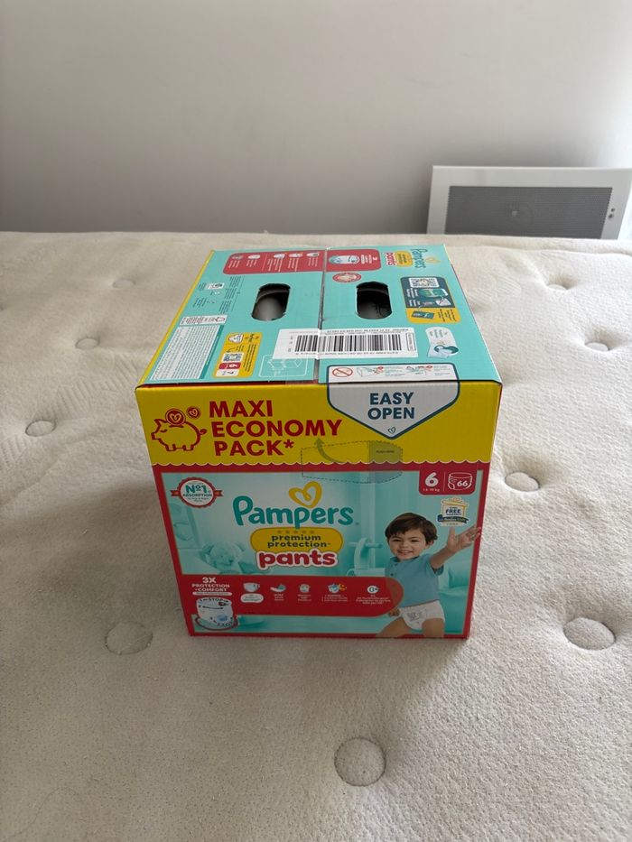 66 couches Pampers Pants Premium taille 6 - photo numéro 2