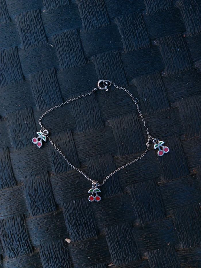 Bracelet pendentif cerise - photo numéro 2
