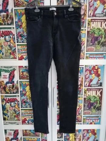 Jean pull and bear taille 44
