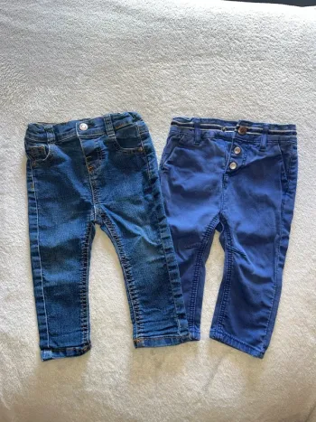 Lot 2 jeans bébé