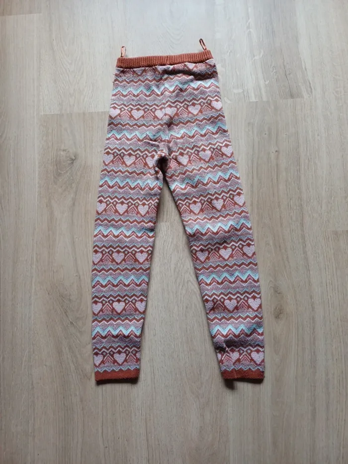 Lot de 4 pantalon H&M et un legging chaud C&A - photo numéro 3