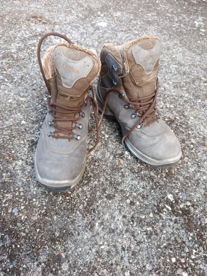 Chaussures de randonnée T41 - photo numéro 4
