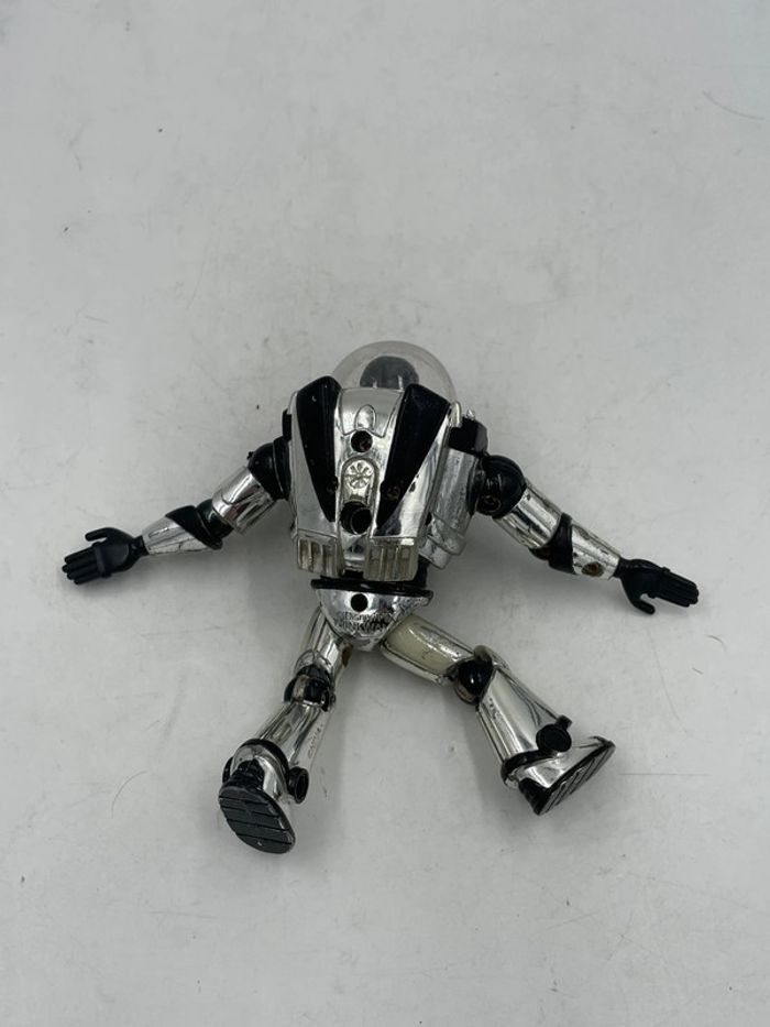 Figurine articulée Disney Pixar Toy Story  Buzz Lightyear Chrome 6" Thinkway - photo numéro 3