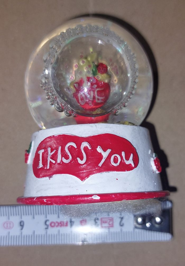 Petite boule à  neige  de Noël  , très bon état. - photo numéro 4