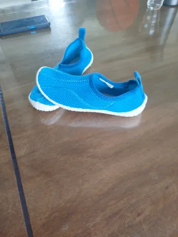 Chaussures d'eau