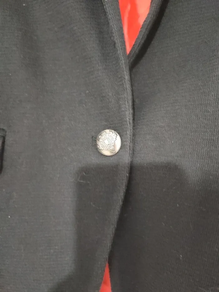 Blazer noir et rouge - photo numéro 3