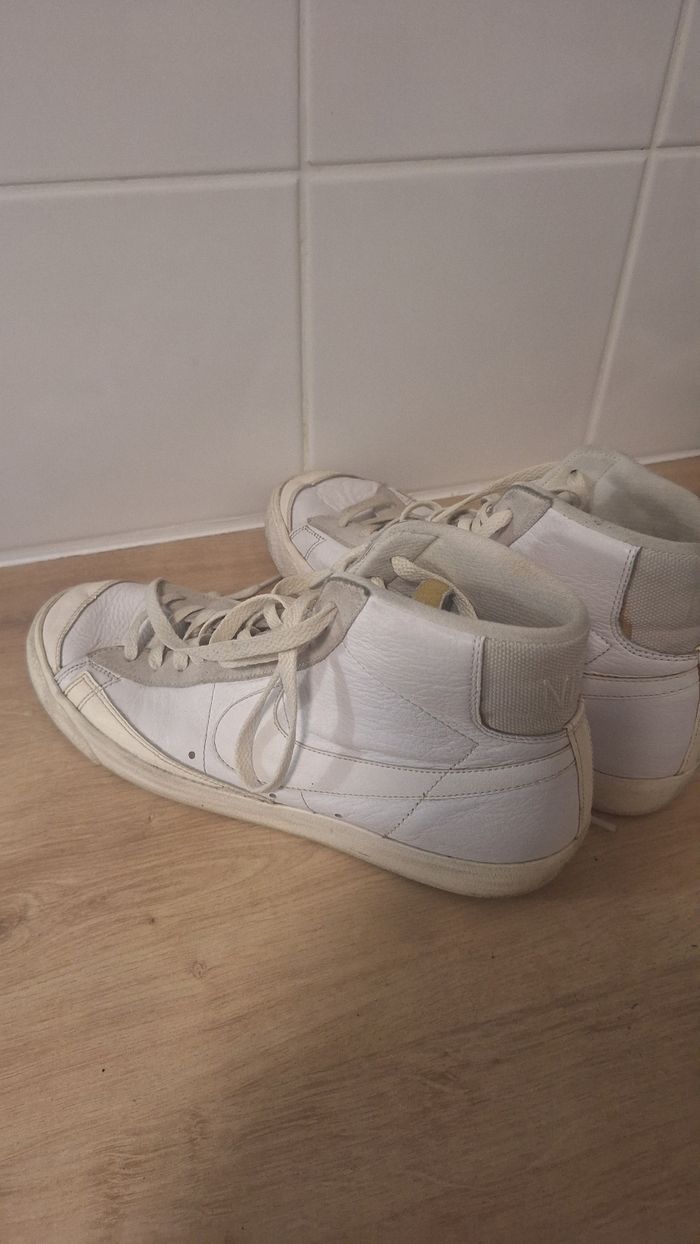 Basket montante nike