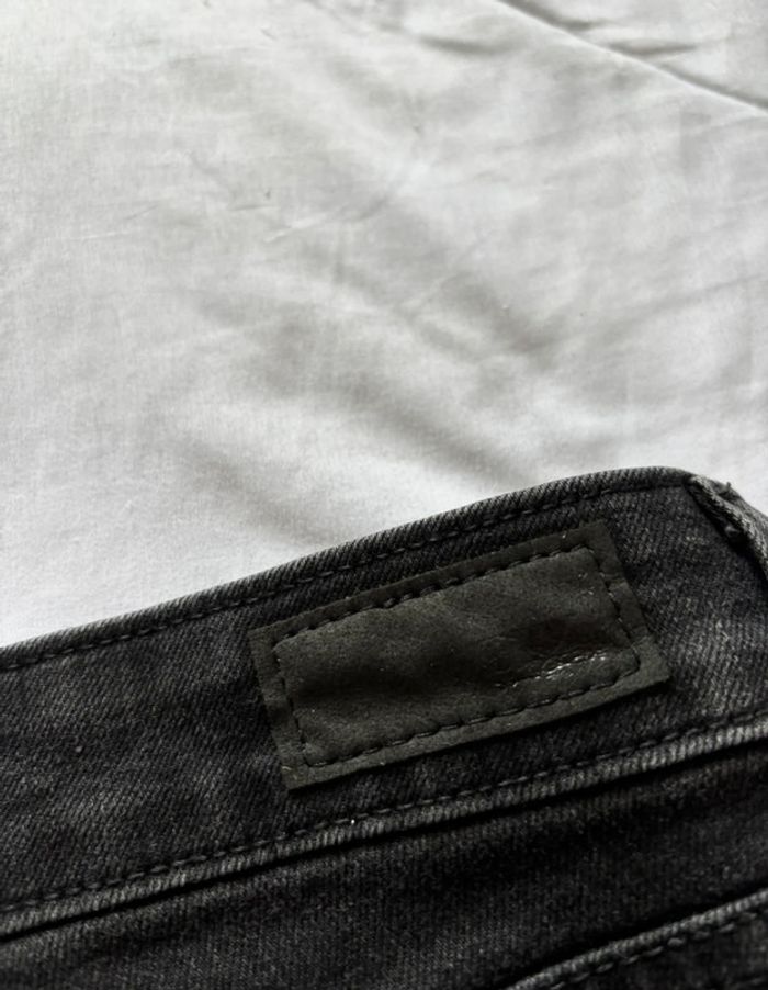 Jean Levi’s slight curve mid rise taille basse gris anthracite noir droit straight taille M/38 - photo numéro 12