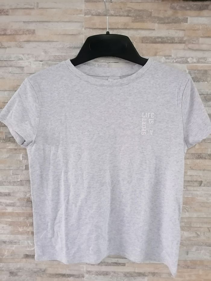 Tee-shirt décathlon taille 12-13ans - photo numéro 4