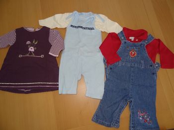 Lot vêtements T 3 mois