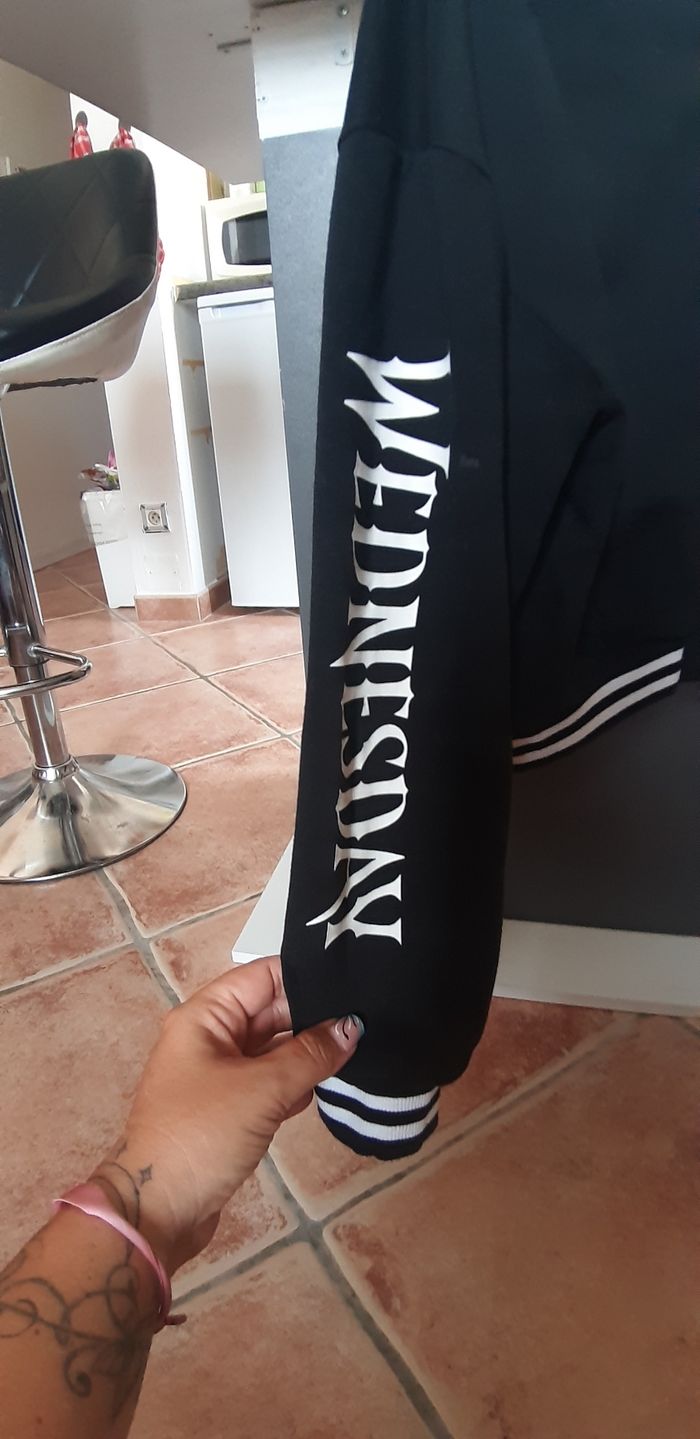 Veste mercredi - photo numéro 3