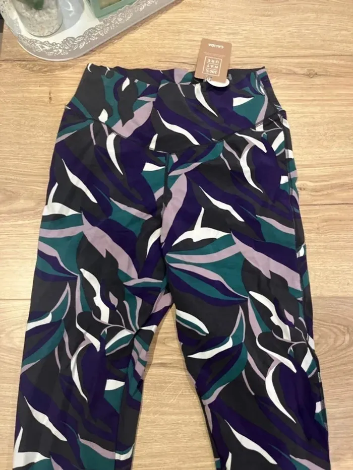 Legging sport Calida taille M neuf avec étiquette Prix neuf 99,95€ - photo numéro 3