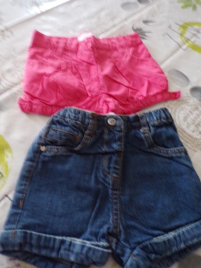 Lot 21 de vetement 6 mois - photo numéro 7