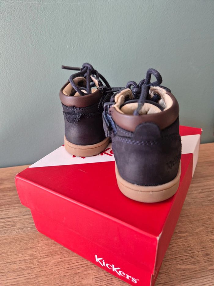Bottines chaussures premiers pas kickers pointure 19, comme neuves - photo numéro 6