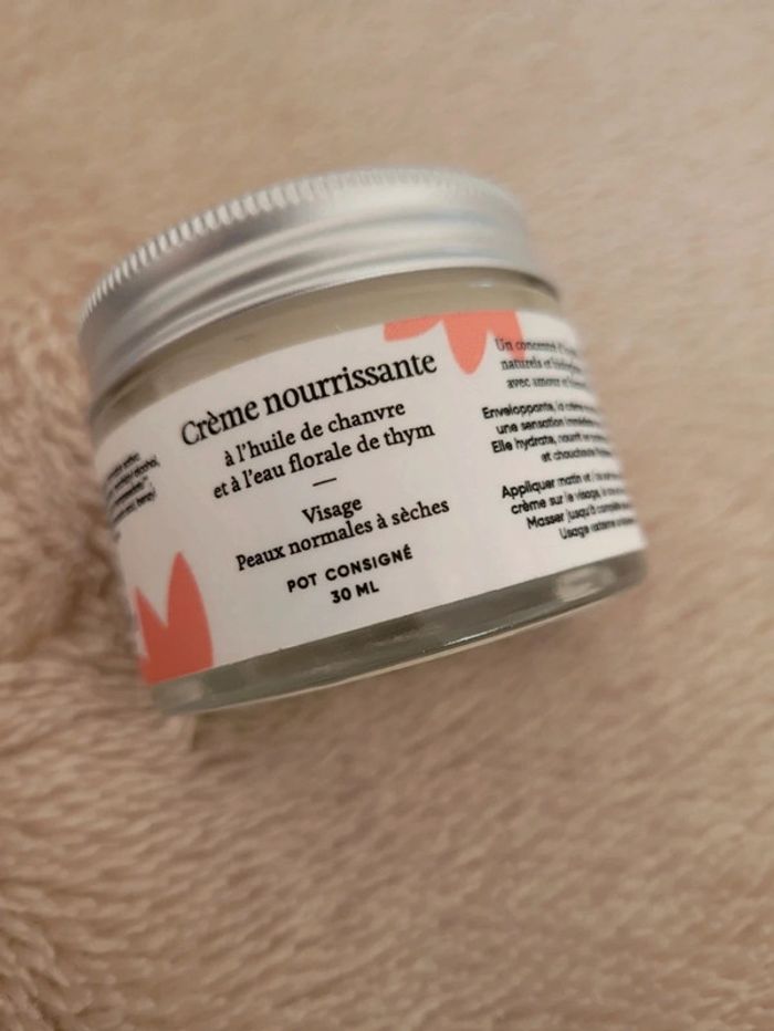 Crème visage nourrissante Cozie - photo numéro 2
