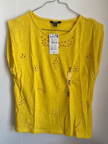 Tee shirt jaune