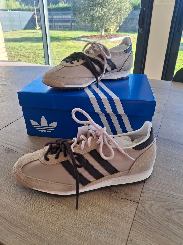 Adidas SL72 OG W Beige Taille 40 - photo numéro 2