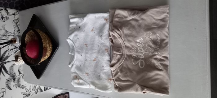 Lot 2 pyjamas 18 mois
