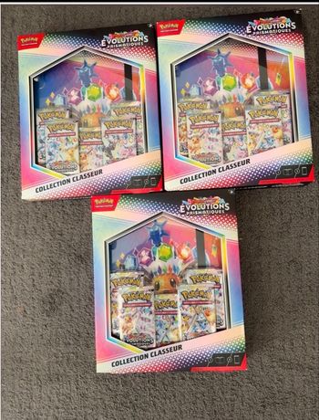 Coffret classeur Pokémon évolution prismatique EV 8.5
