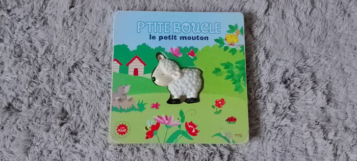 Livre P'tite boucle le petit mouton