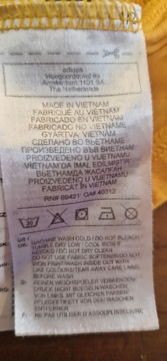 T-shirt sport vintage Reebok taille S - photo numéro 3