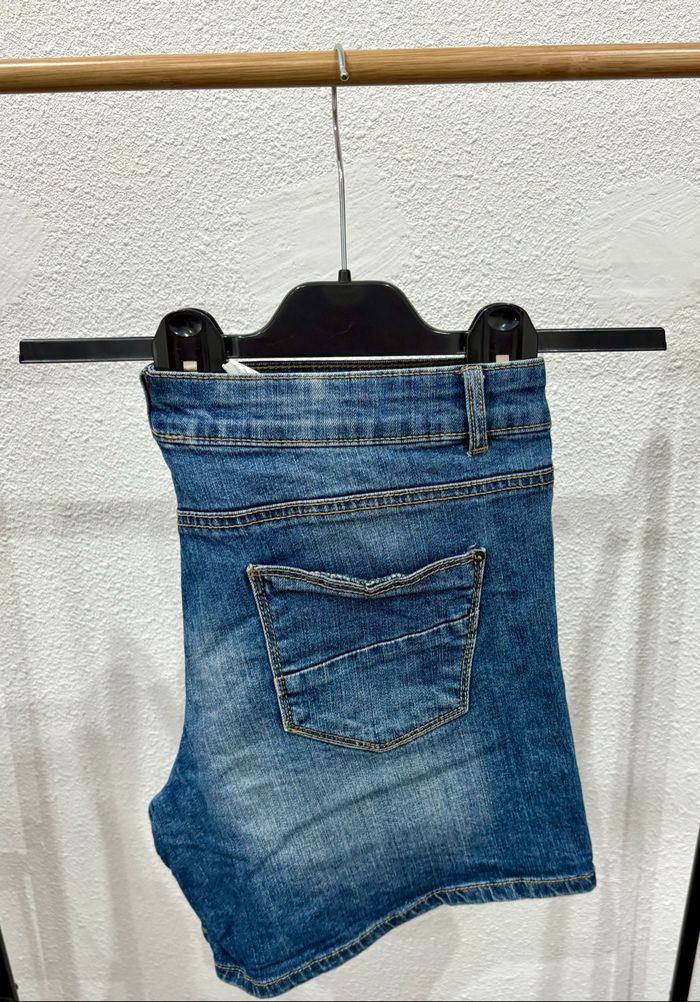 Short en jean Bleu Camaïeu - Taille 40 - photo numéro 3