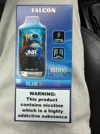   Jnr falcon-x 16000 - Blue Razz Ice