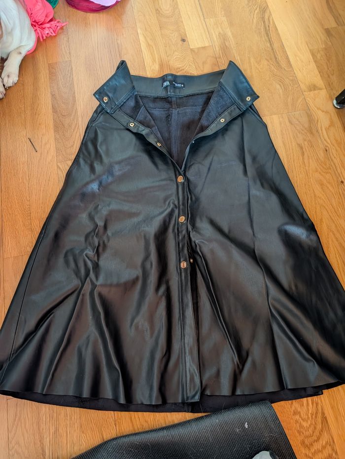 Jupe Zara simili cuir  noire t S