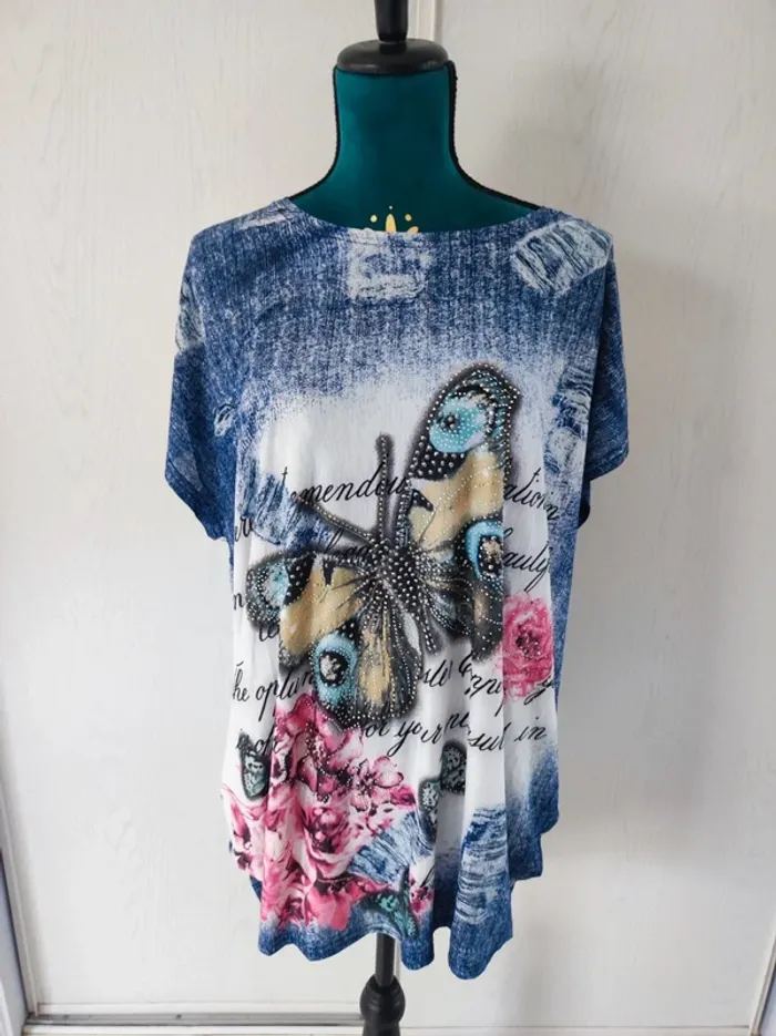 Blouse ou tunique avec strass