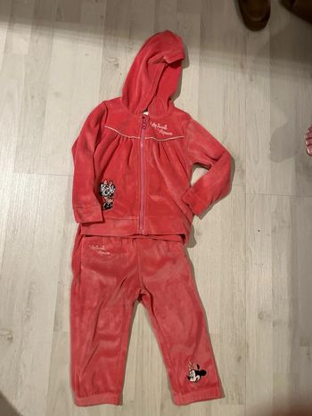 Ensemble survêtement Minnie Disney 18 mois