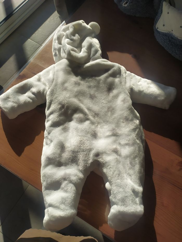 Combi Winnie l'ourson - photo numéro 3