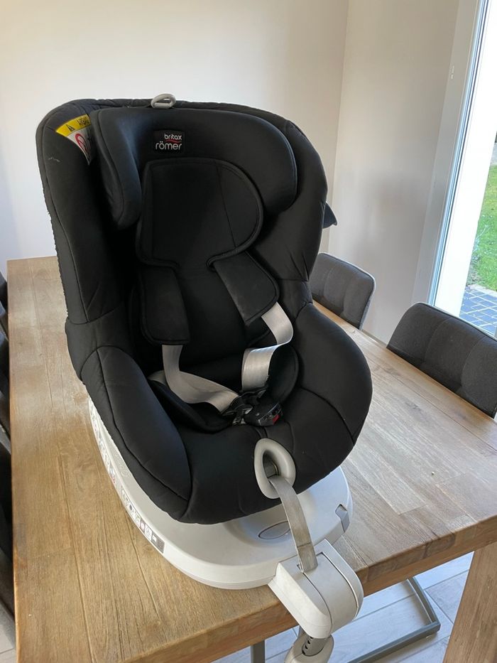 Siège auto britax romer dualfix