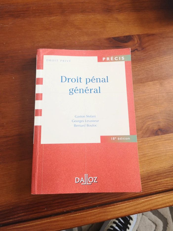 Livre droit pénal général Dalloz