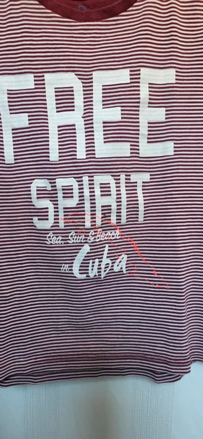 Tee-shirt 10ans - photo numéro 3