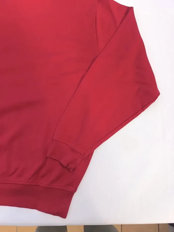 Magnifique Sweat homme polo golf taille L rouge logo bleu marine excellent état - photo numéro 13