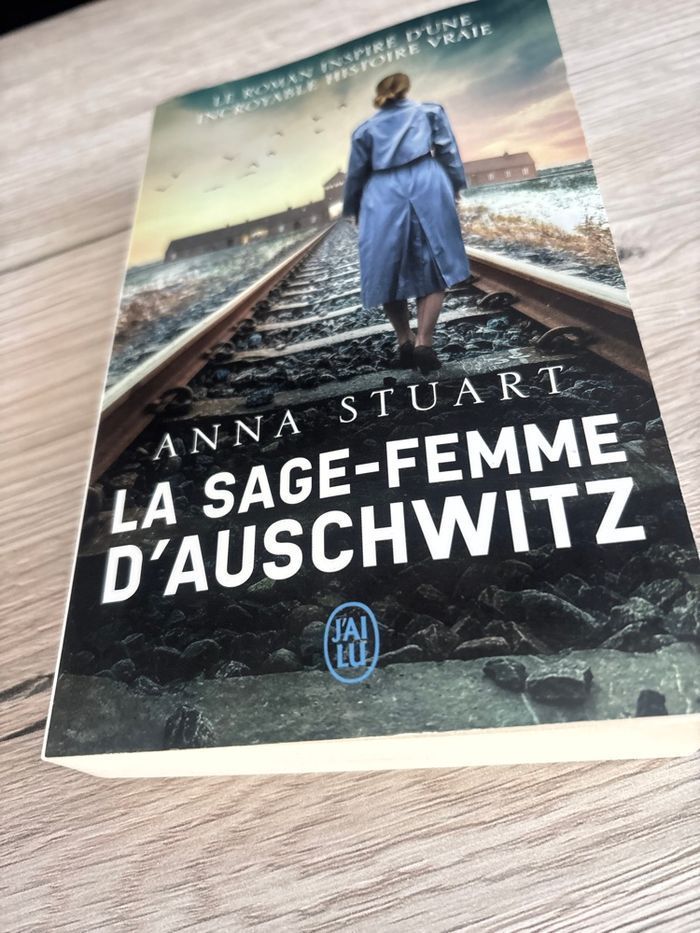 La sage-femme d’Auschwitz - Anna Stuart - photo numéro 1