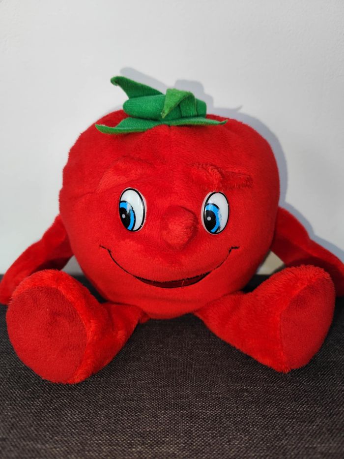 Peluche " Tomate " , très bon état