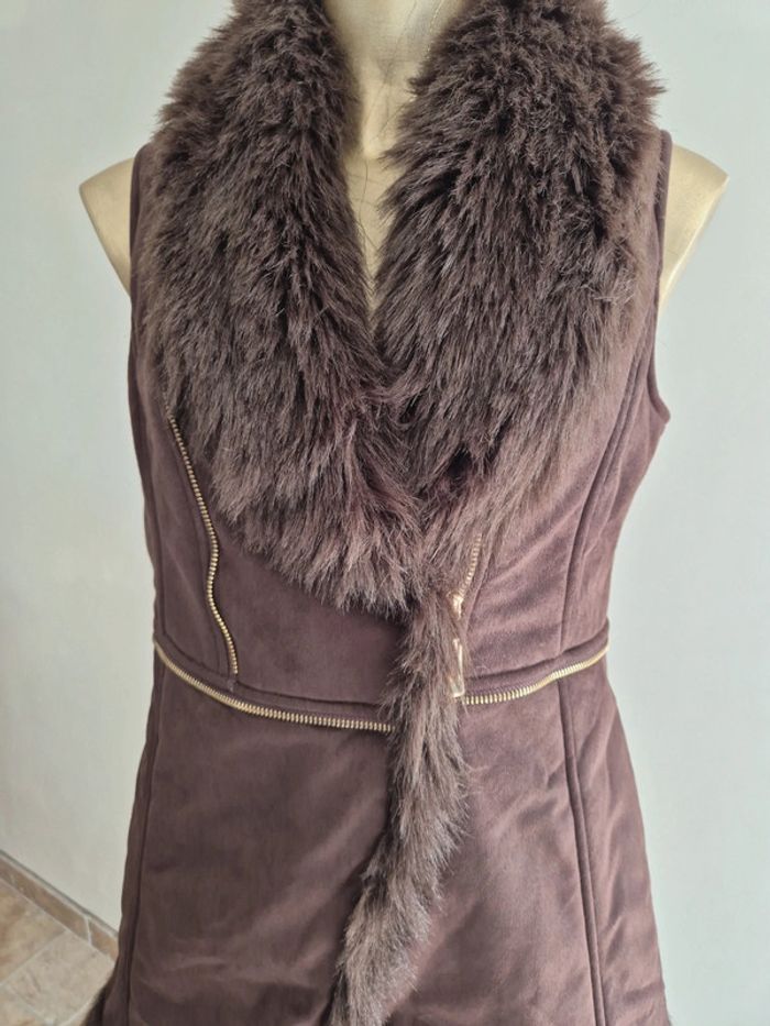Manteau sans manches faussefourrure - photo numéro 3