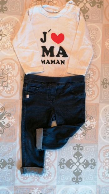 Ensemble jean + t-shirt 12mois