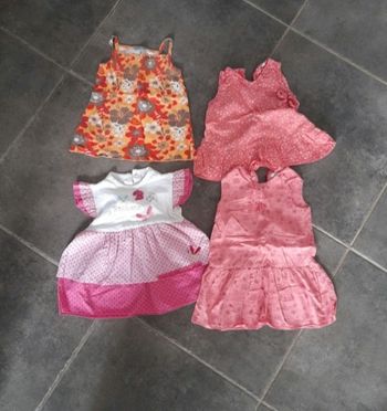 Lot robes 12 mois