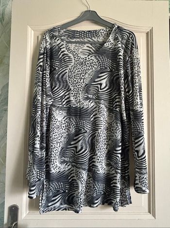 🖤 Haut manches longues Bonprix – Taille XXXL 🖤