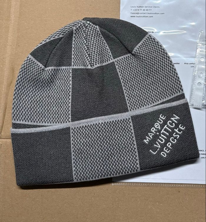 Bonnet LV gris clair