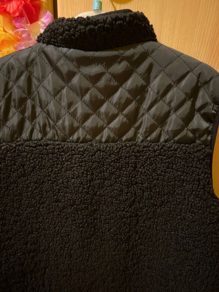 Gilet épais sans manche 10 ans - photo numéro 10