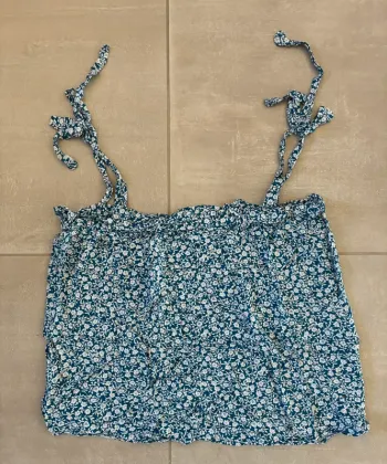 Débardeur gemo bleu à fleurs
